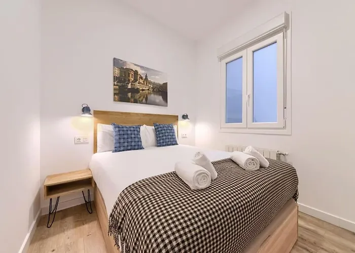 Tenderia Mercado Ribera Old Town